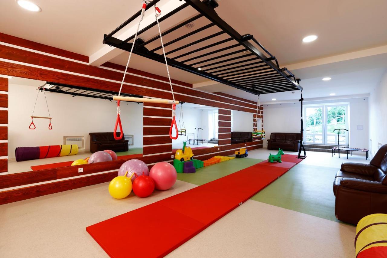 Apartmany Pod Marianskymi Schody Albrechtice v Jizerskych horach Dış mekan fotoğraf
