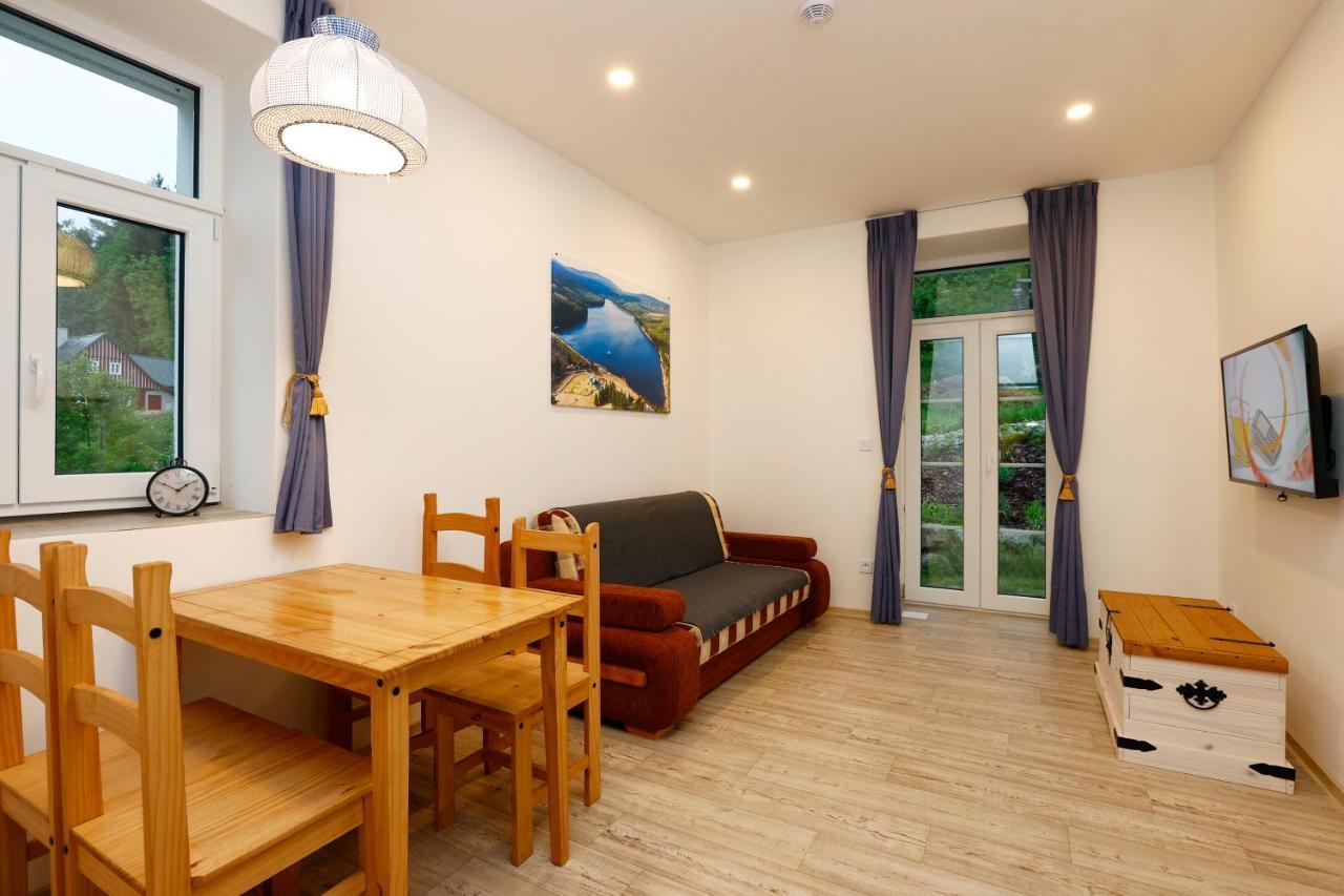 Apartmany Pod Marianskymi Schody Albrechtice v Jizerskych horach Dış mekan fotoğraf