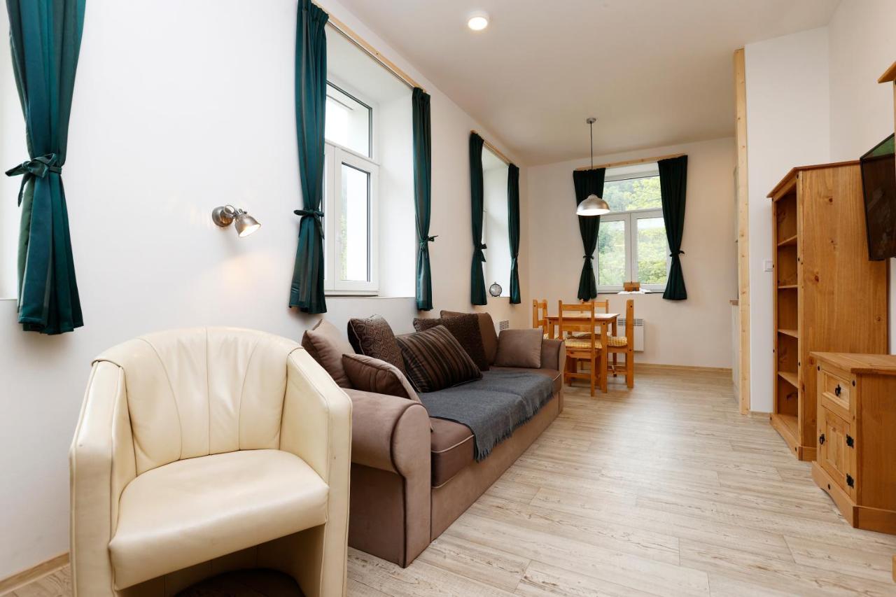 Apartmany Pod Marianskymi Schody Albrechtice v Jizerskych horach Dış mekan fotoğraf