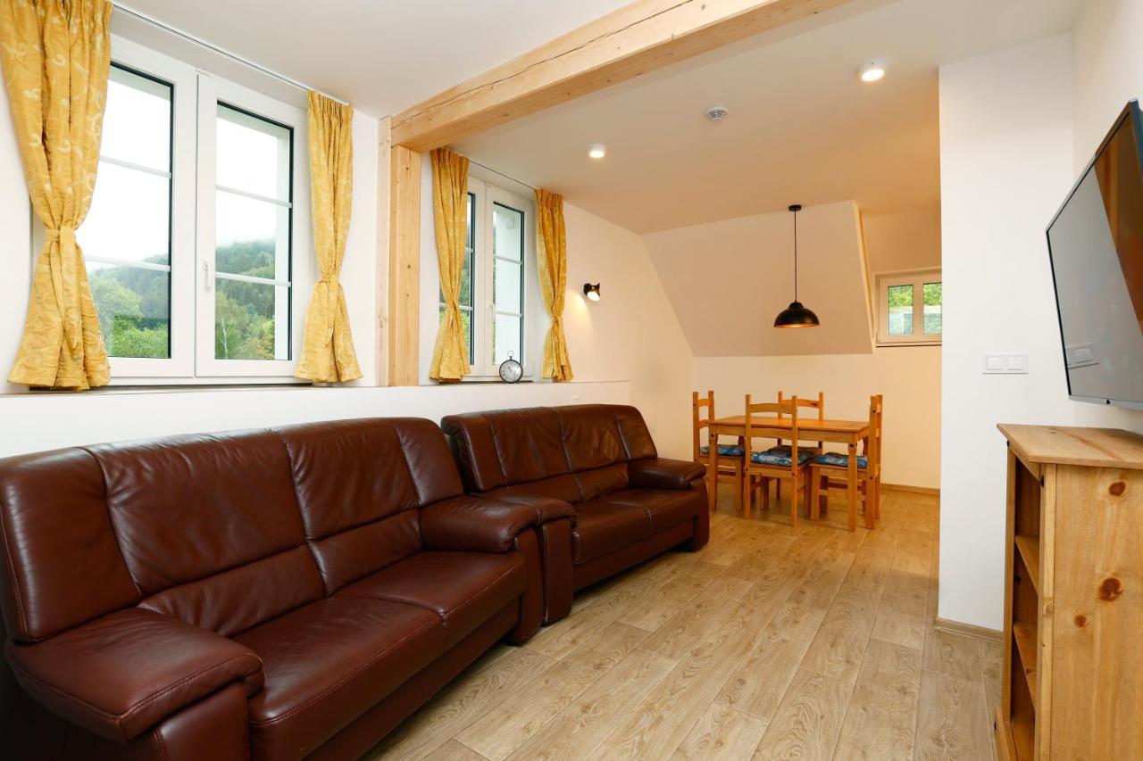 Apartmany Pod Marianskymi Schody Albrechtice v Jizerskych horach Dış mekan fotoğraf